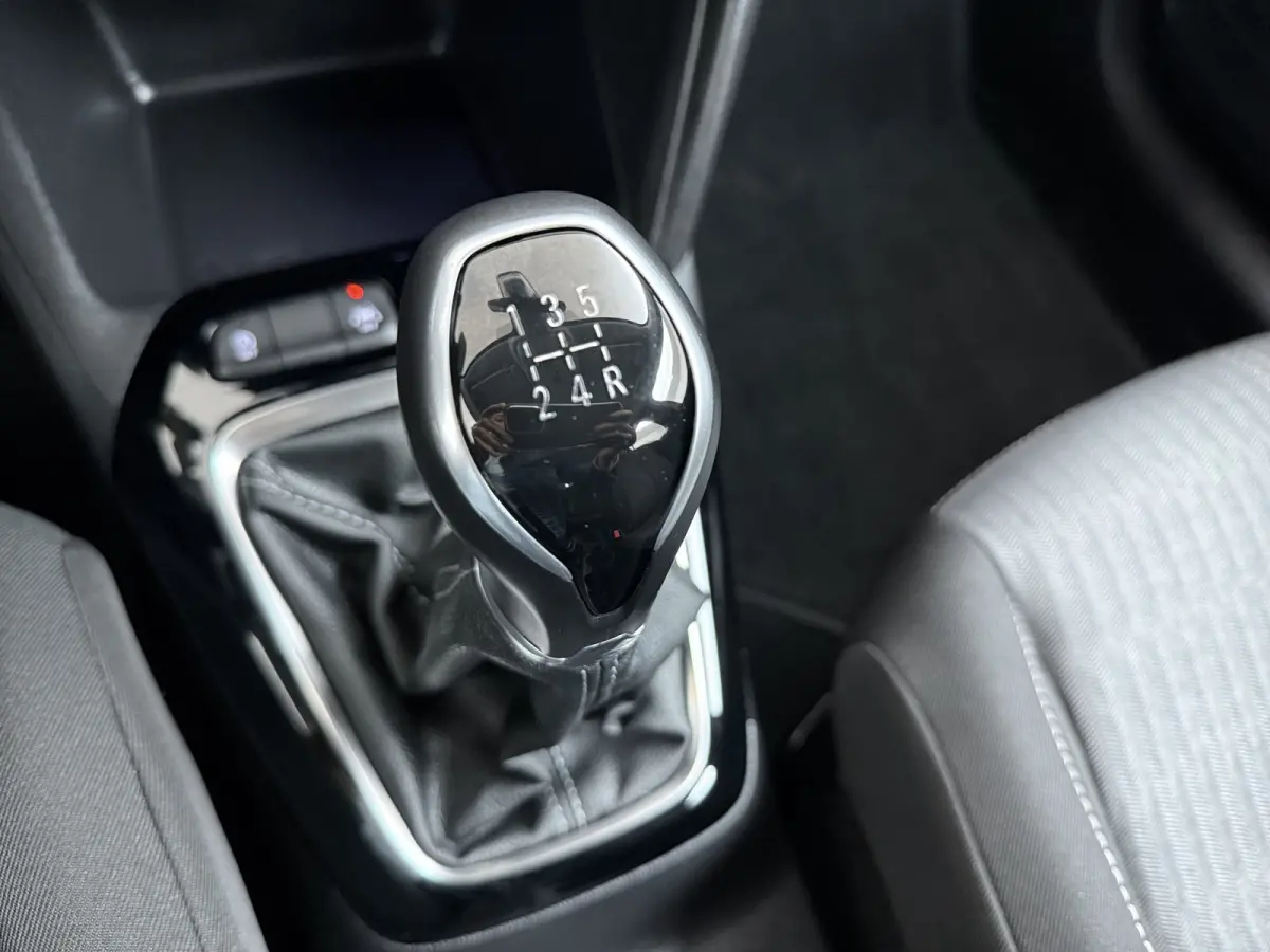1.2 Edition / Navigatie / Carplay / Airco /16'' LMV