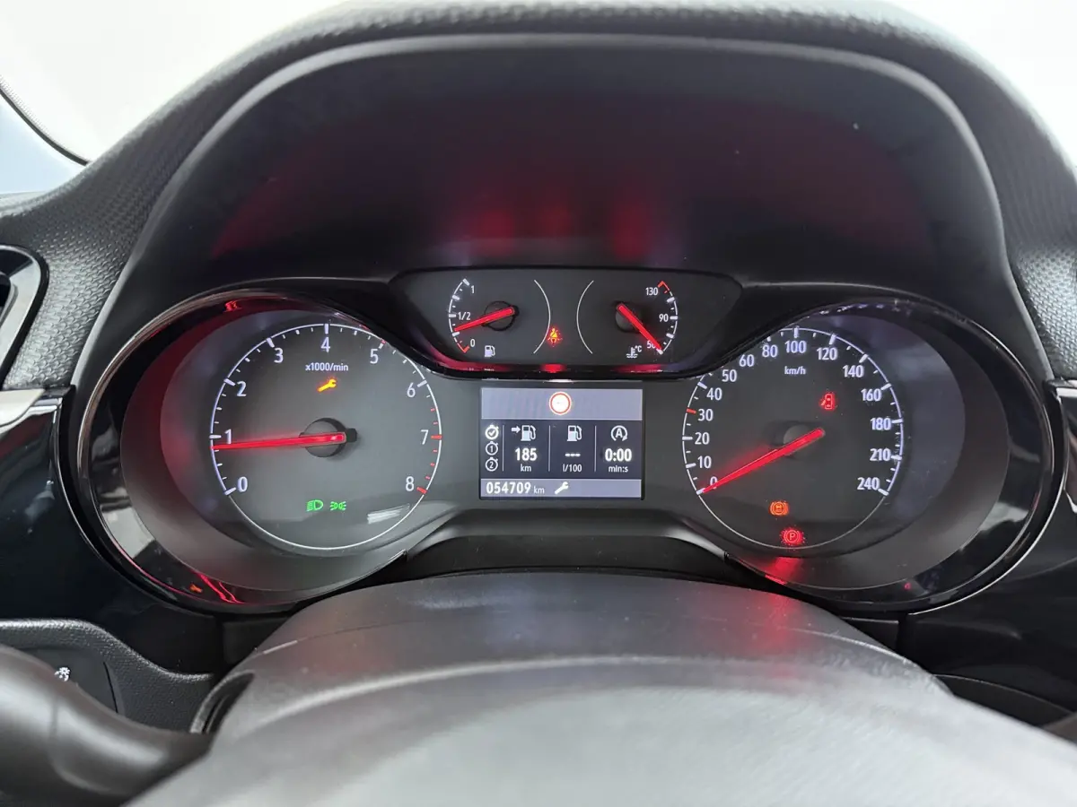 1.2 Edition / Navigatie / Carplay / Airco /16'' LMV