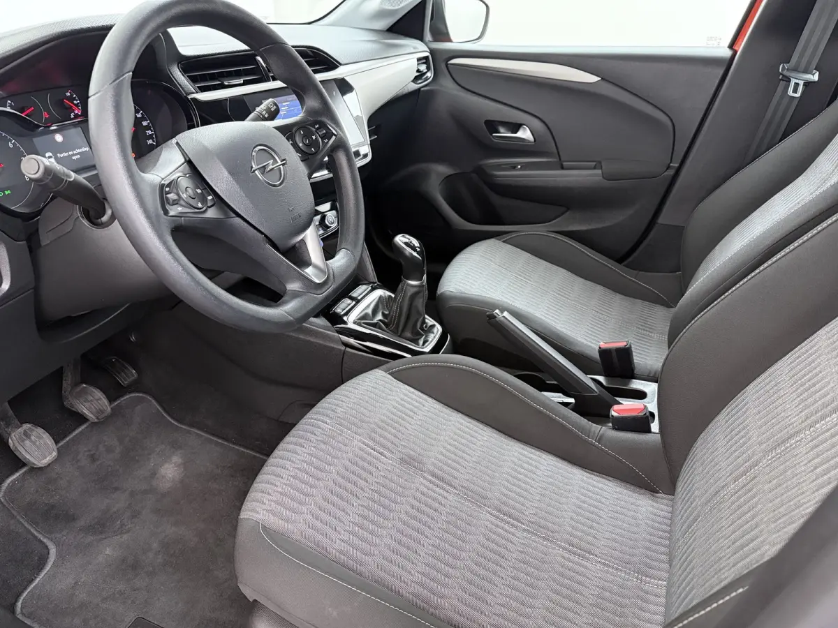 1.2 Edition / Navigatie / Carplay / Airco /16'' LMV