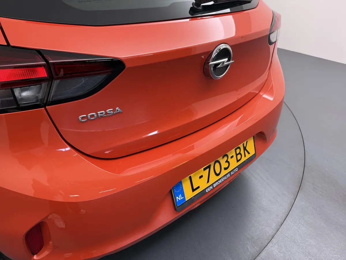 1.2 Edition / Navigatie / Carplay / Airco /16'' LMV