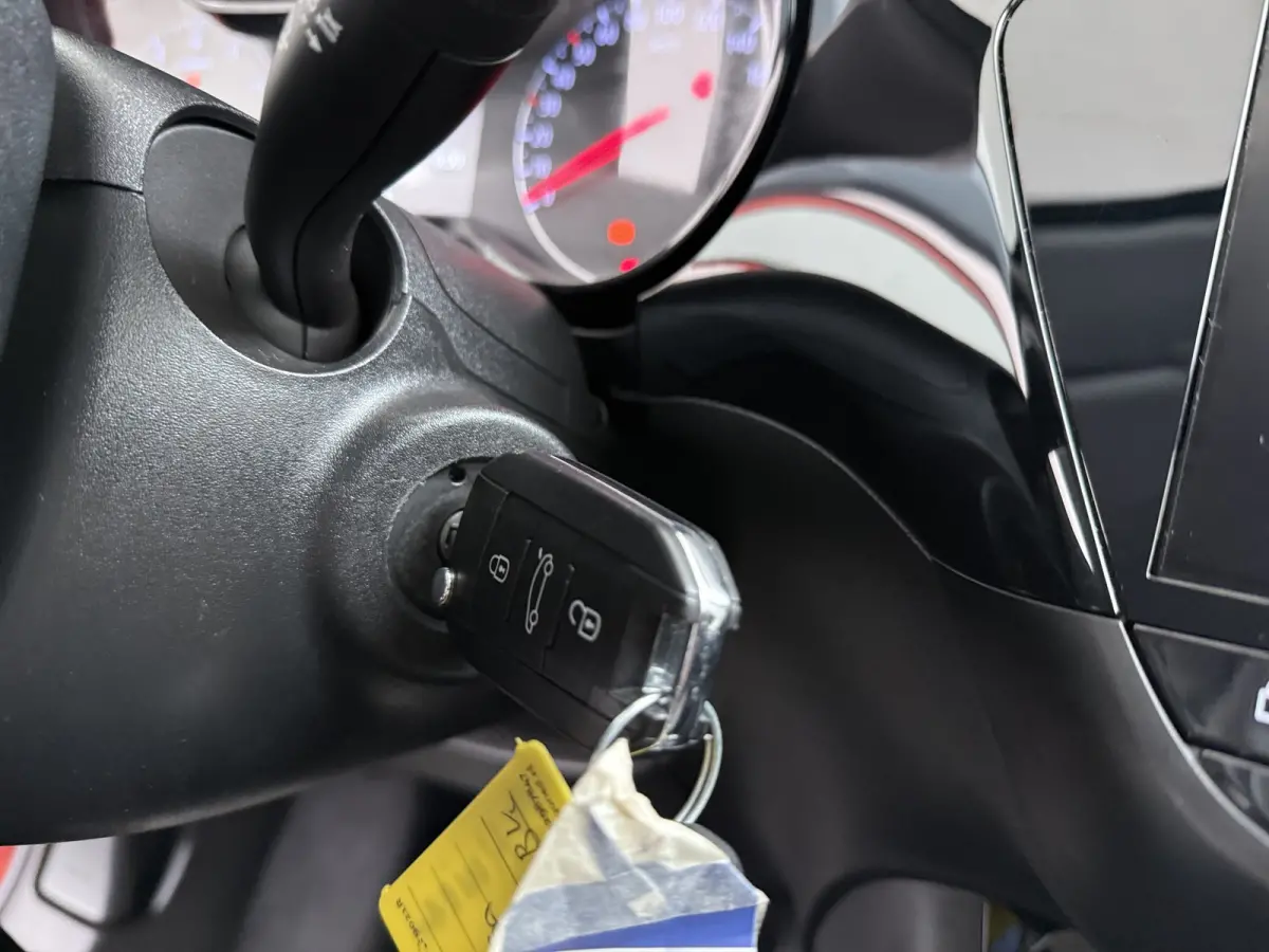 1.2 Edition / Navigatie / Carplay / Airco /16'' LMV