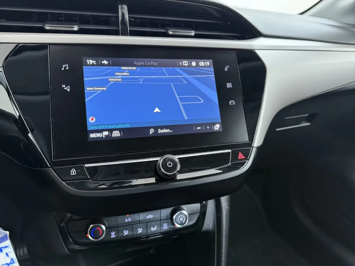 1.2 Edition / Navigatie / Carplay / Airco /16'' LMV