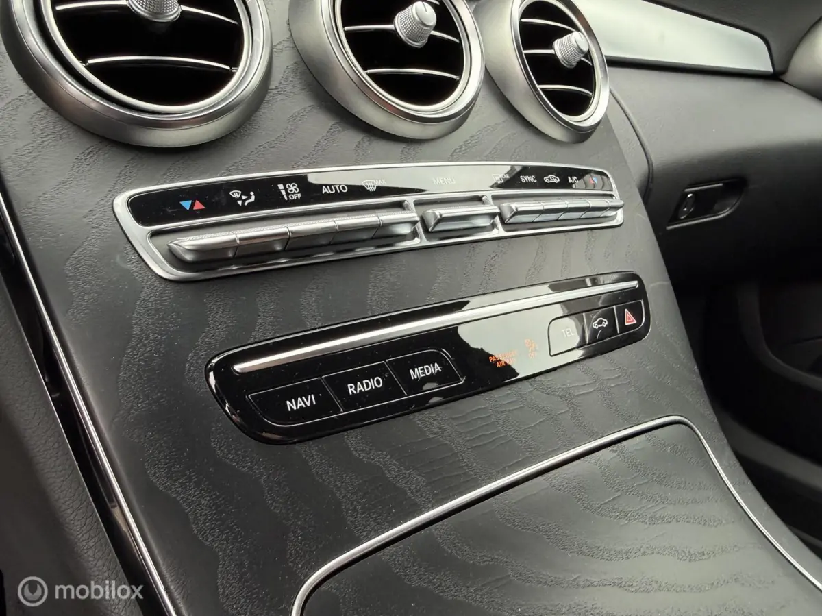 200 4MATIC AMG Line Burmester/LED/Winterpack