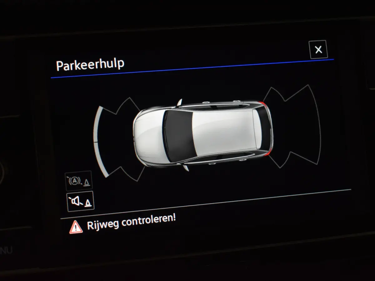1.0 TSI Life 95PK l 1e Eigenaar l Dealeronderhouden l Apple Carplay / Android auto l Parkeersensoren l Adapt. Cr Control l LED l 15"LMV