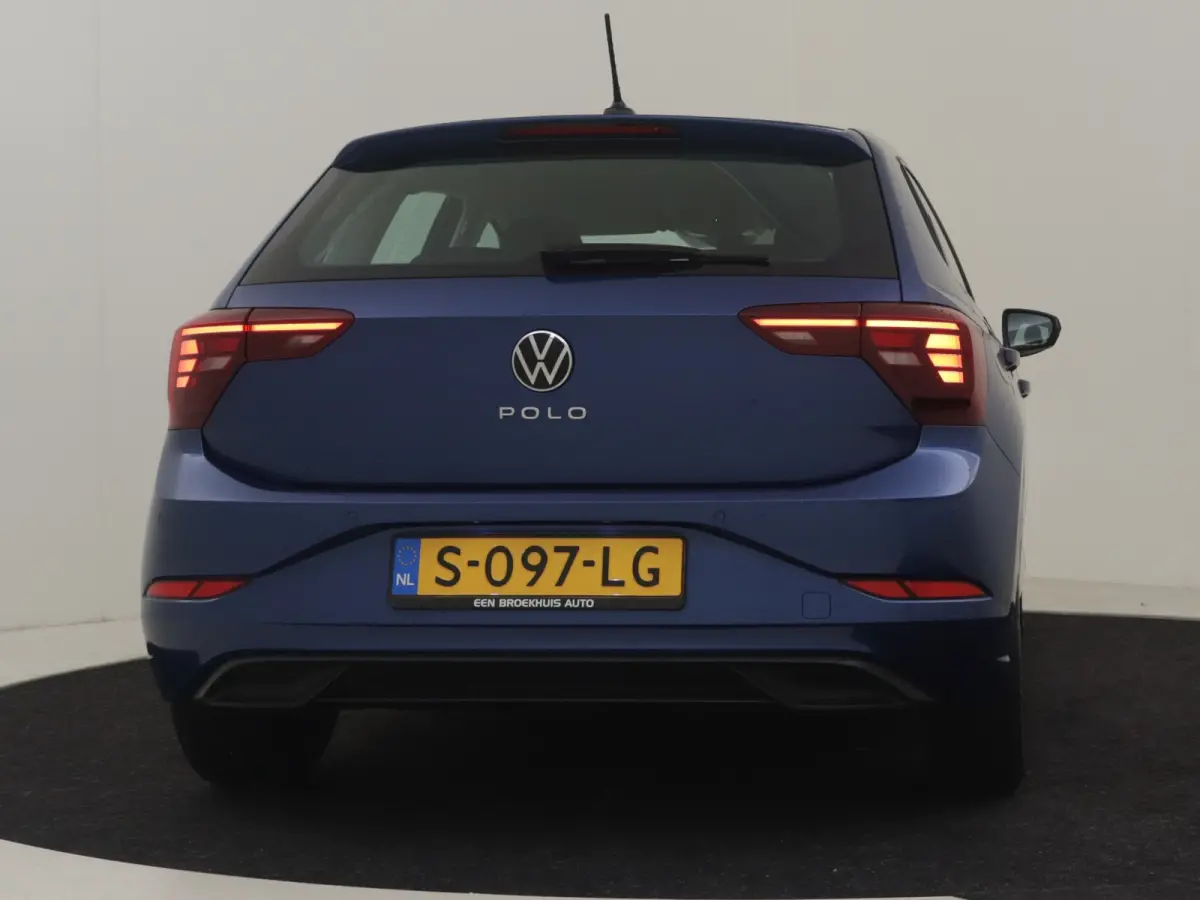 1.0 TSI Life 95PK l 1e Eigenaar l Dealeronderhouden l Apple Carplay / Android auto l Parkeersensoren l Adapt. Cr Control l LED l 15"LMV