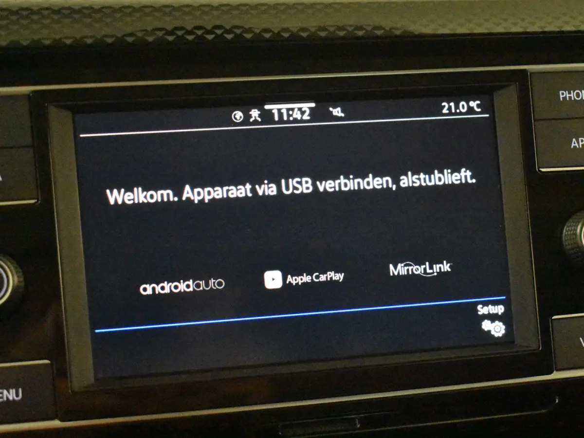 1.0 TSI Life 95PK l 1e Eigenaar l Dealeronderhouden l Apple Carplay / Android auto l Parkeersensoren l Adapt. Cr Control l LED l 15"LMV