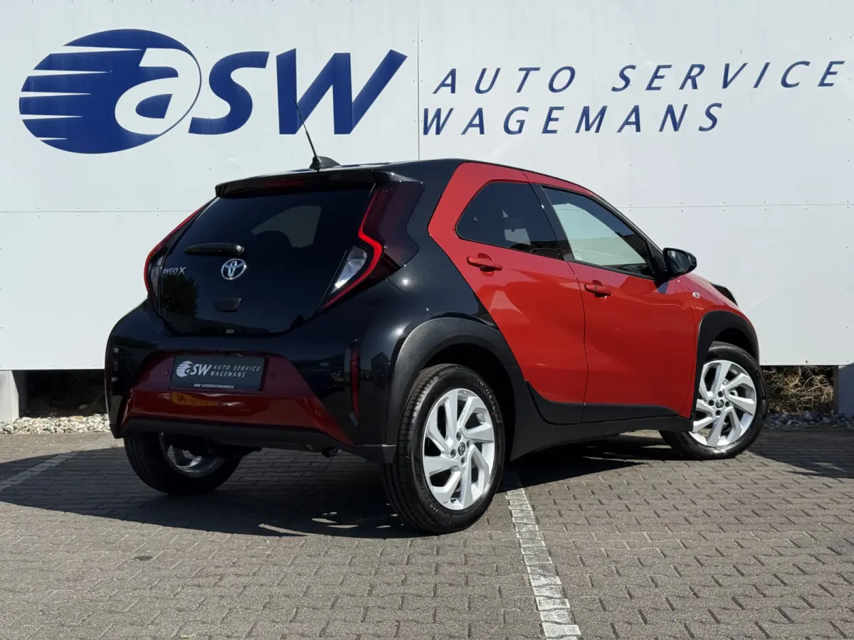1.0 VVT-i S-CVT Pulse | Carplay | Camera | ACC | Stoelverwarming