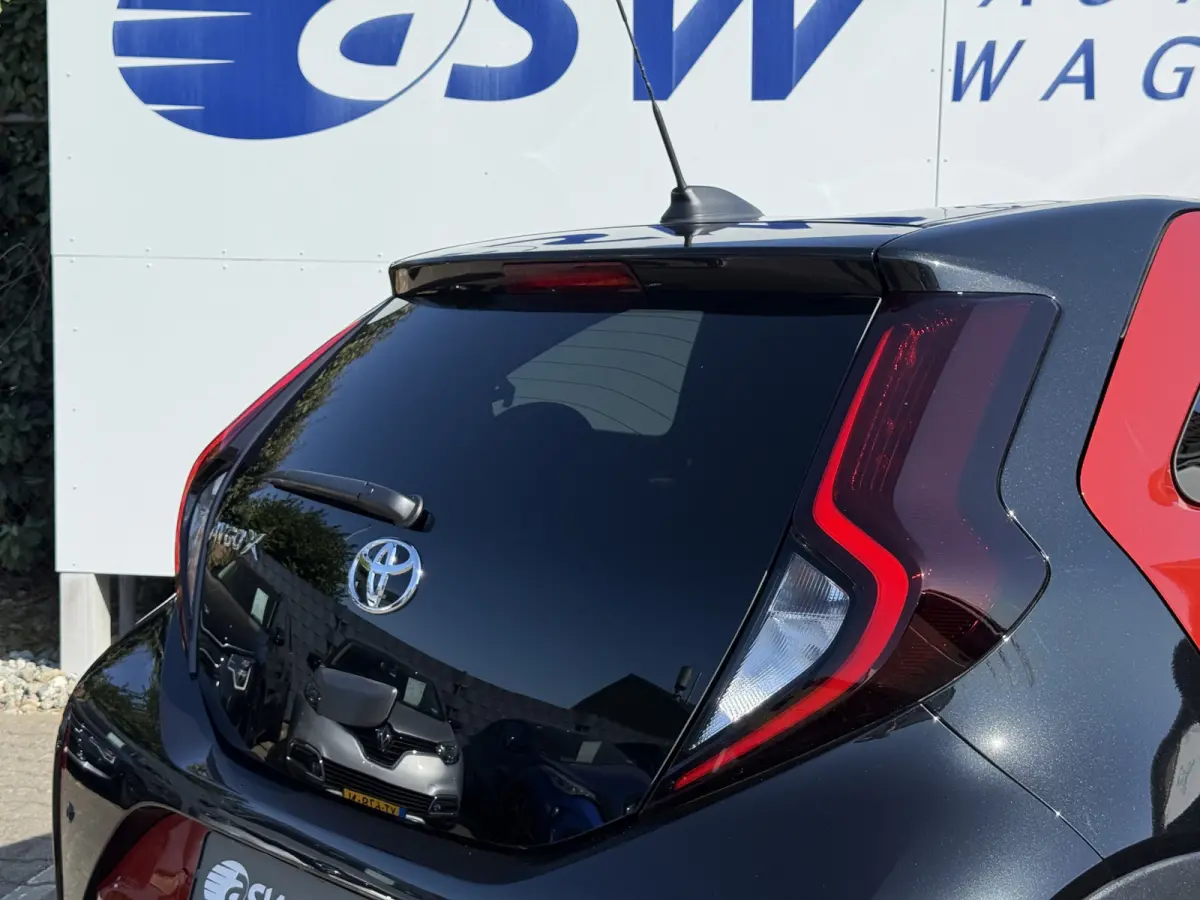 1.0 VVT-i S-CVT Pulse | Carplay | Camera | ACC | Stoelverwarming