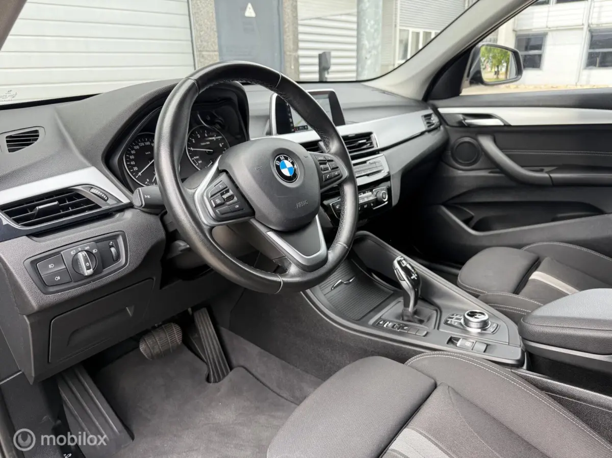 sDrive18i Executive M-sport optiek/Winterpack/Clima/PDC