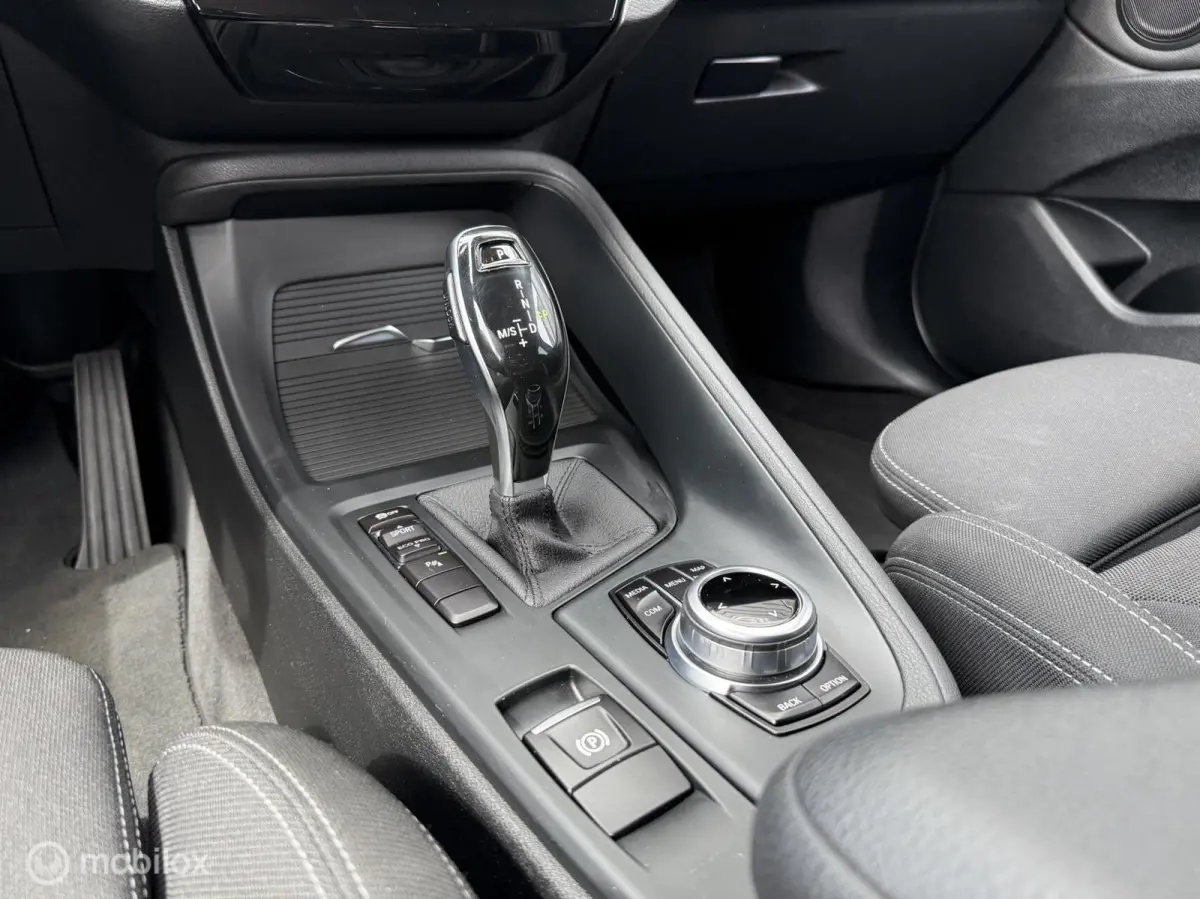 sDrive18i Executive M-sport optiek/Winterpack/Clima/PDC