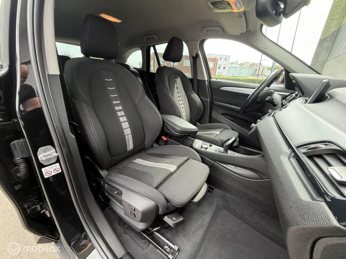 sDrive18i Executive M-sport optiek/Winterpack/Clima/PDC