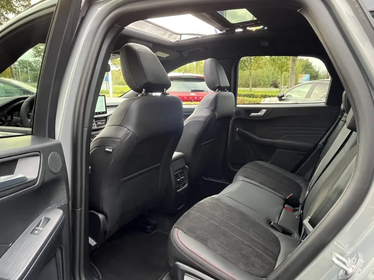 2.5 PHEV ST-Line X Black Package 243pk e-CVT Automaat | NIEUWSTE MODEL MET BLUECRUISE EN CONNECTIVITY | Leverbaar in meerdere kleuren | Full Options | Pano | BlueCruise | Black Package | E-T