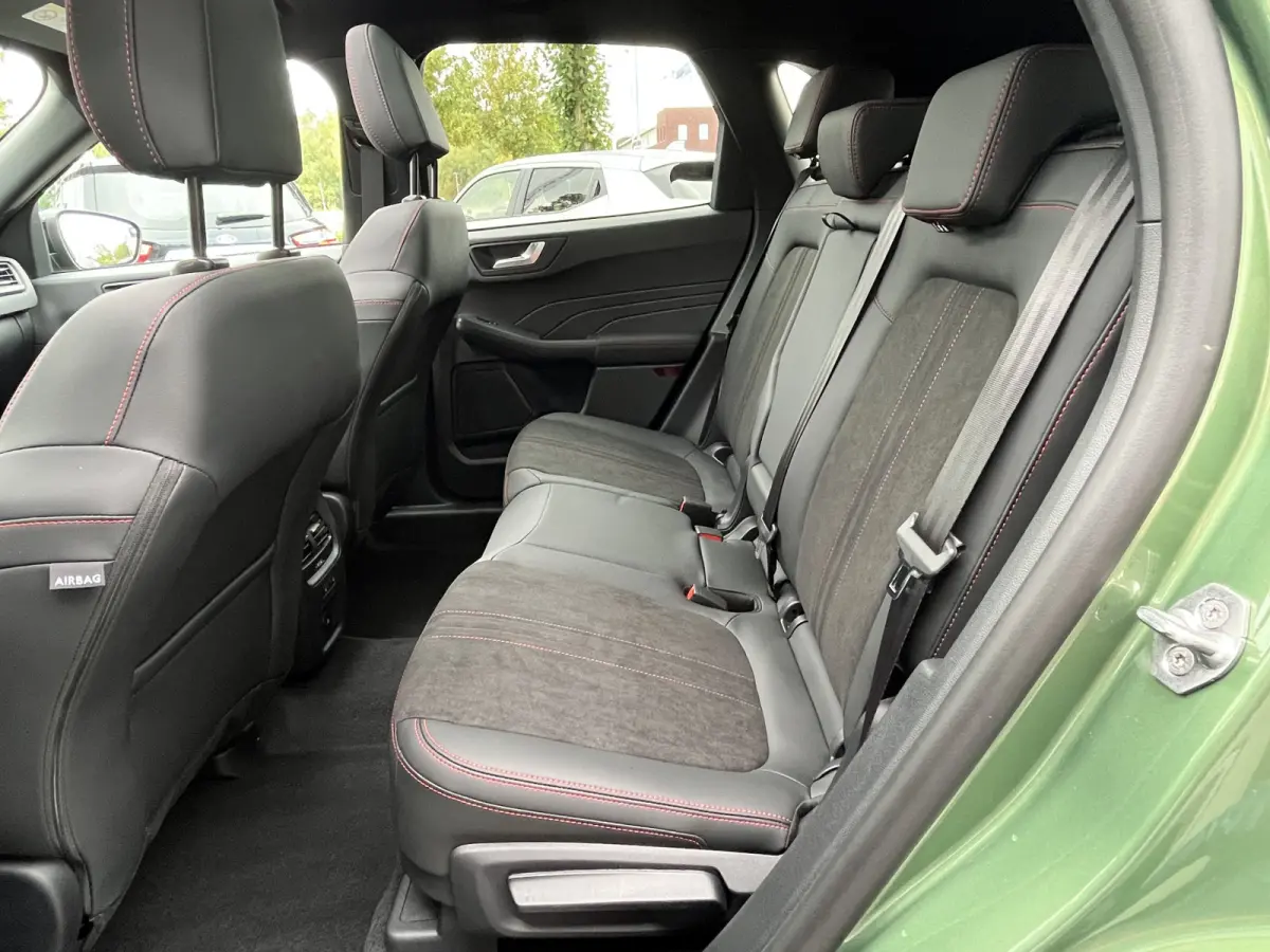 2.5 PHEV ST-Line X Black Package 243pk e-CVT Automaat | NIEUWSTE MODELUPDATE MET BLUECRUISE EN CONNECTIVITY | Direct leverbaar | Leverbaar in meerdere kleuren | Full Options | Pano | BlueCru