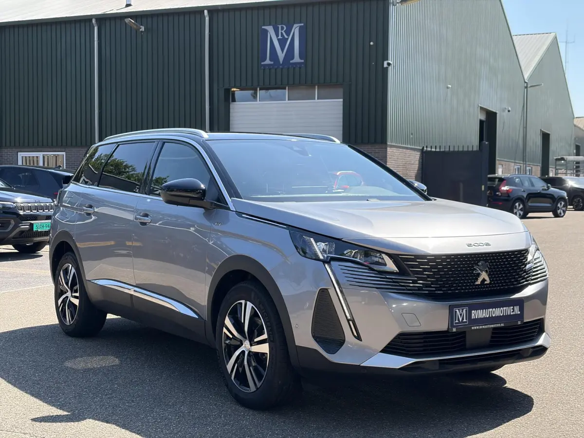 1.2 Hybrid 136 GT VAN:33.900,- VOOR:29.877,- UW HERFSTVOORDEEL:4.023,- 7 PERSOONS| 22.000 KM |  ADD CRUISE | STOELVERWARMING  | CAMERA | RIJKLAAR GELEVERD INCL. 12 MND BOVAG GARANTIE