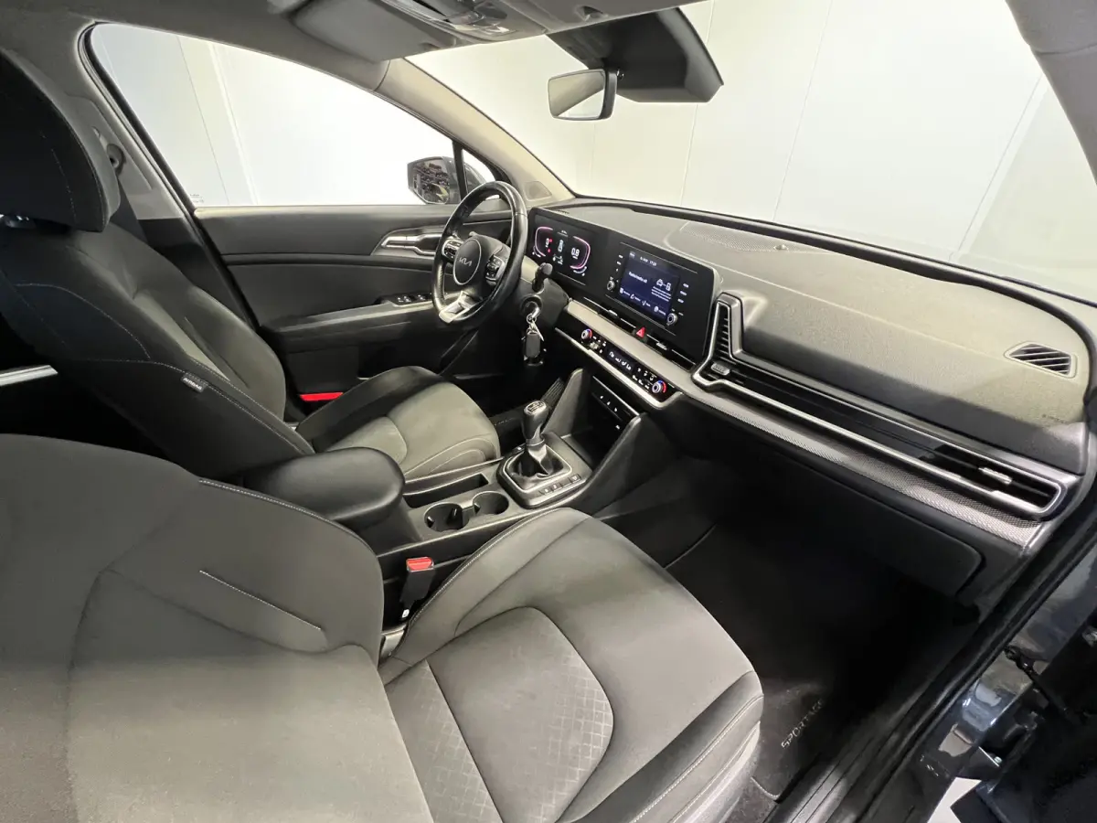 1.6 T-GDi MHEV DynamicLine | Navigatie/Android/Apple Carplay | LMV 17" | Cruise Control Adaptief | Achteruitrijcamera | Airco |