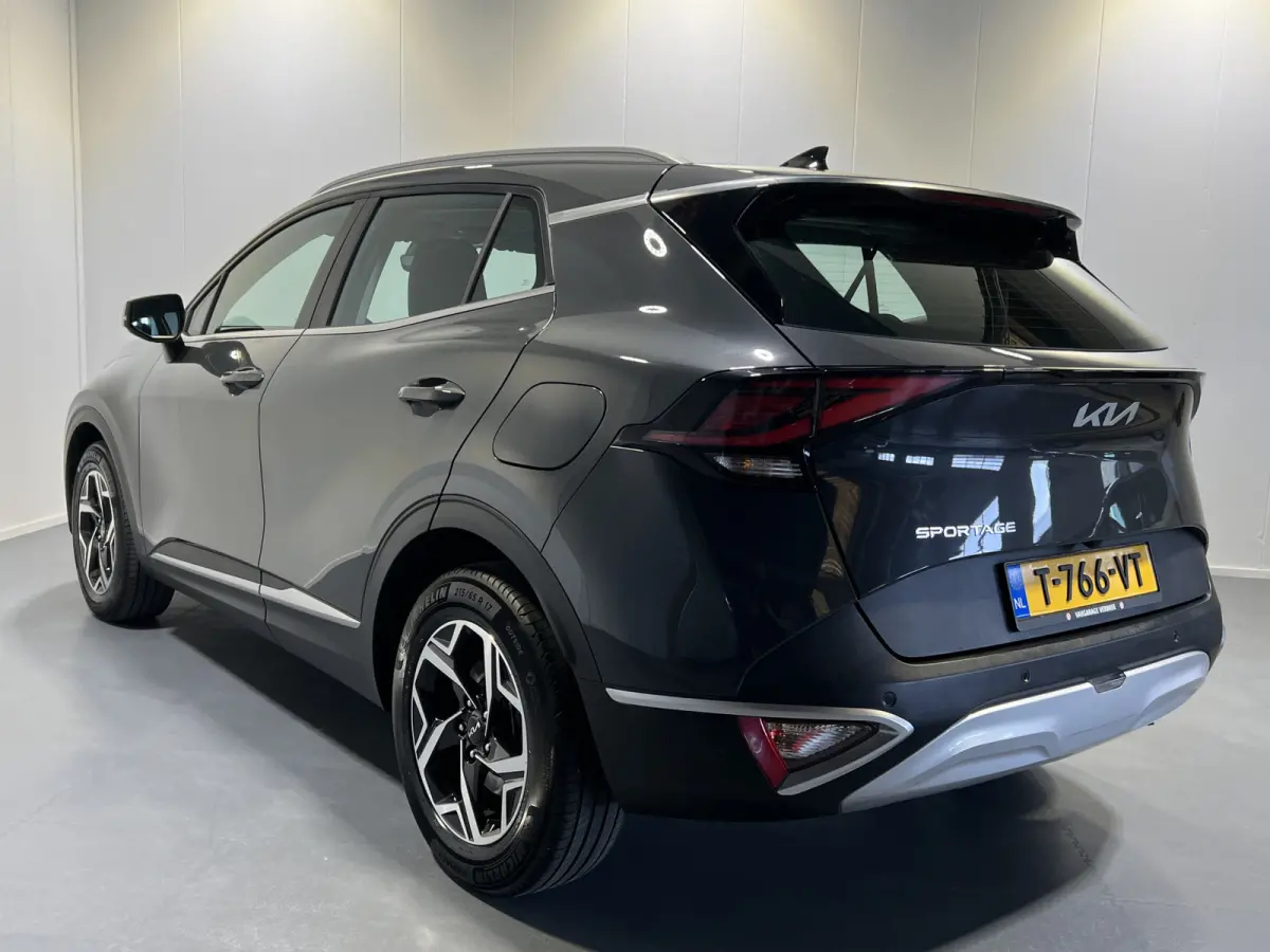 1.6 T-GDi MHEV DynamicLine | Navigatie/Android/Apple Carplay | LMV 17" | Cruise Control Adaptief | Achteruitrijcamera | Airco |