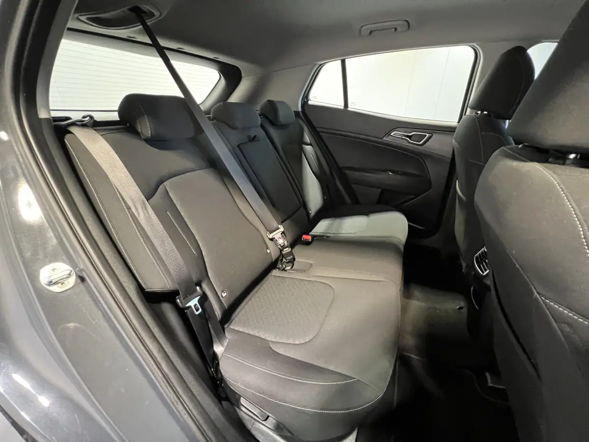 1.6 T-GDi MHEV DynamicLine | Navigatie/Android/Apple Carplay | LMV 17" | Cruise Control Adaptief | Achteruitrijcamera | Airco |
