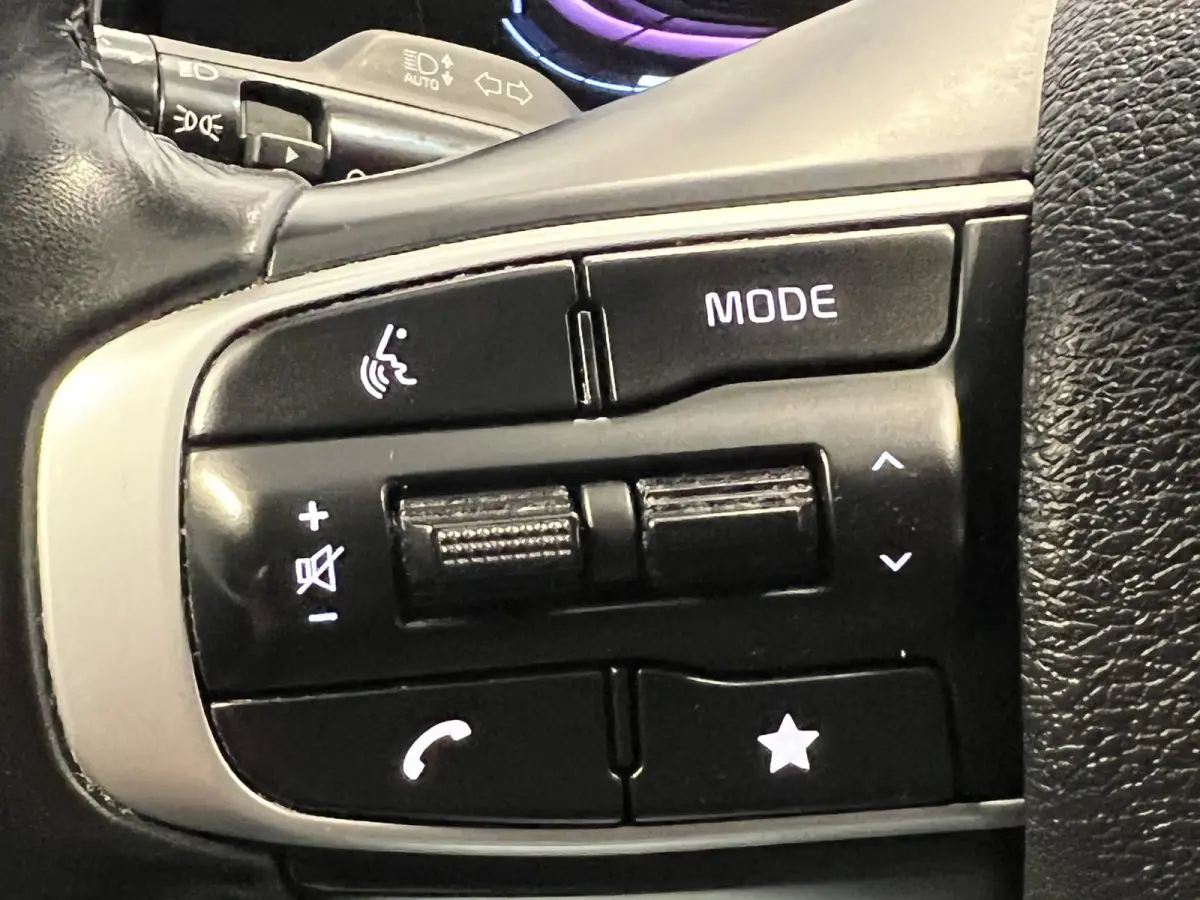 1.6 T-GDi MHEV DynamicLine | Navigatie/Android/Apple Carplay | LMV 17" | Cruise Control Adaptief | Achteruitrijcamera | Airco |