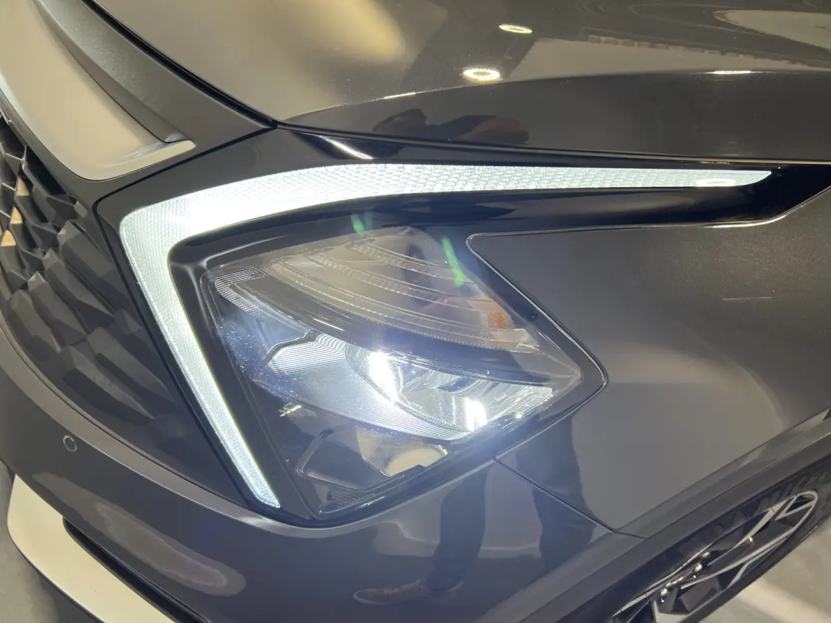 1.6 T-GDi MHEV DynamicLine | Navigatie/Android/Apple Carplay | LMV 17" | Cruise Control Adaptief | Achteruitrijcamera | Airco |