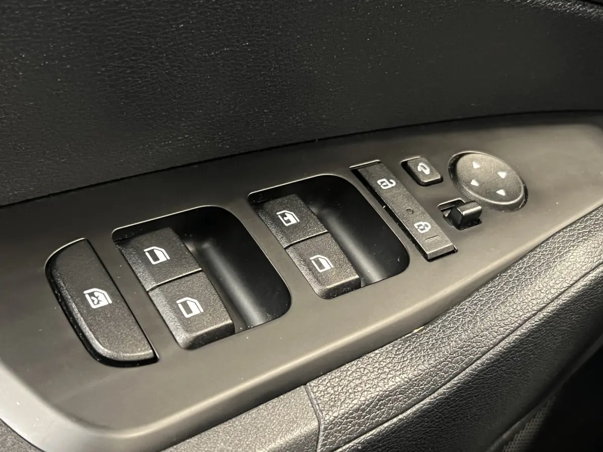 1.6 T-GDi MHEV DynamicLine | Navigatie/Android/Apple Carplay | LMV 17" | Cruise Control Adaptief | Achteruitrijcamera | Airco |