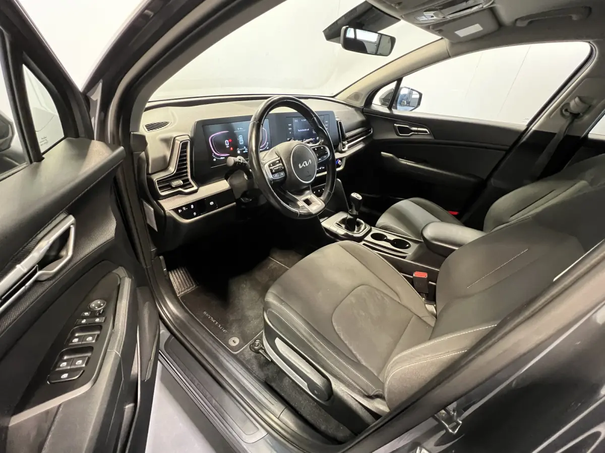 1.6 T-GDi MHEV DynamicLine | Navigatie/Android/Apple Carplay | LMV 17" | Cruise Control Adaptief | Achteruitrijcamera | Airco |
