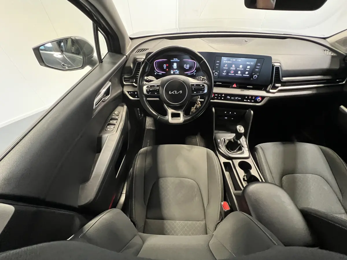 1.6 T-GDi MHEV DynamicLine | Navigatie/Android/Apple Carplay | LMV 17" | Cruise Control Adaptief | Achteruitrijcamera | Airco |