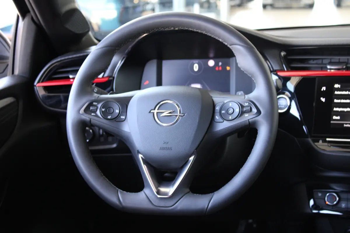 1.2 GS Line | Dodehoek-detectie | Keyless start & Keyless entry | Achterijcamera | Stoelverwarming |