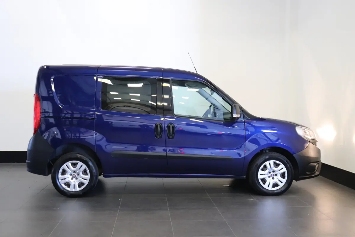 1.3 MJ EURO6 - Airco - Navi - Cruise - €6.950,- Ex. BTW