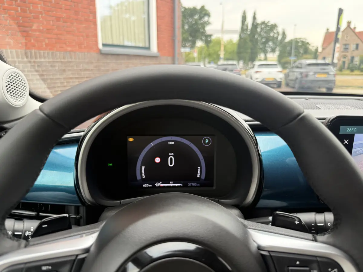 1.2 Hybrid Pop | AUTOMAAT | NAVI | CAMERA | CRUISE | VOL LED |