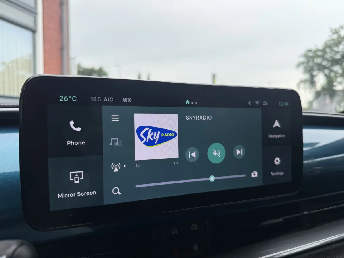 1.2 Hybrid Pop | AUTOMAAT | NAVI | CAMERA | CRUISE | VOL LED |