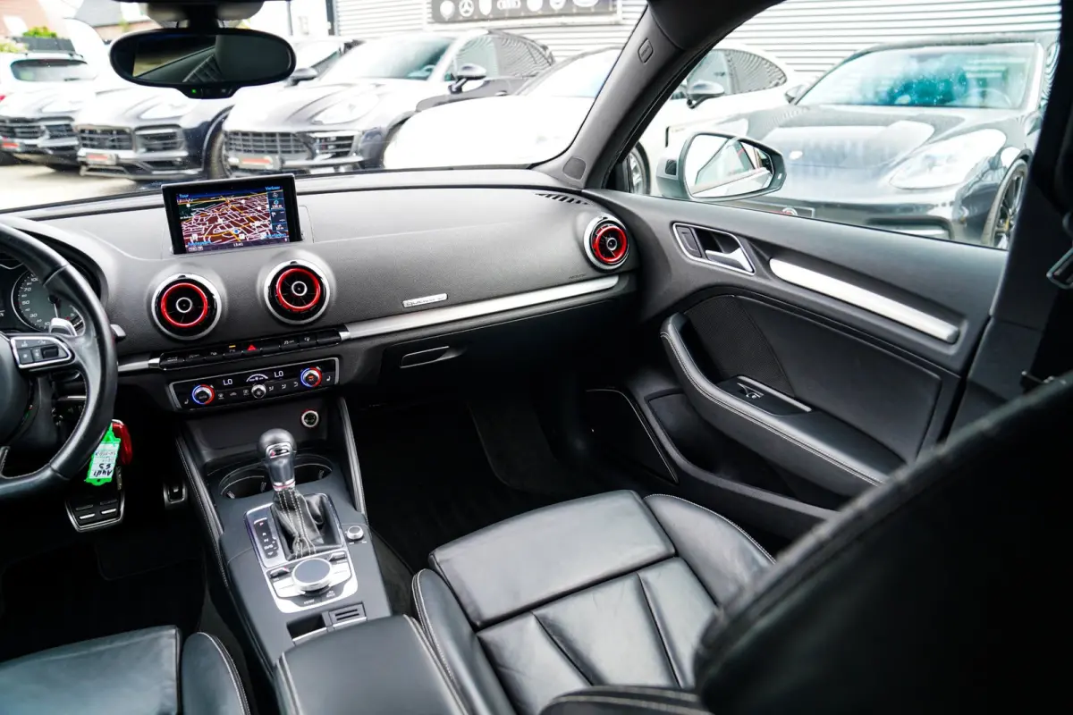 2.0 TFSI S3 quattro | Bang & Olufsen | Stoelverwarming | RS Zetels | Adaptief Cruise Control