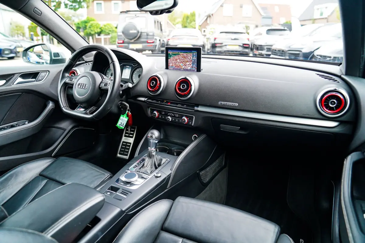 2.0 TFSI S3 quattro | Bang & Olufsen | Stoelverwarming | RS Zetels | Adaptief Cruise Control