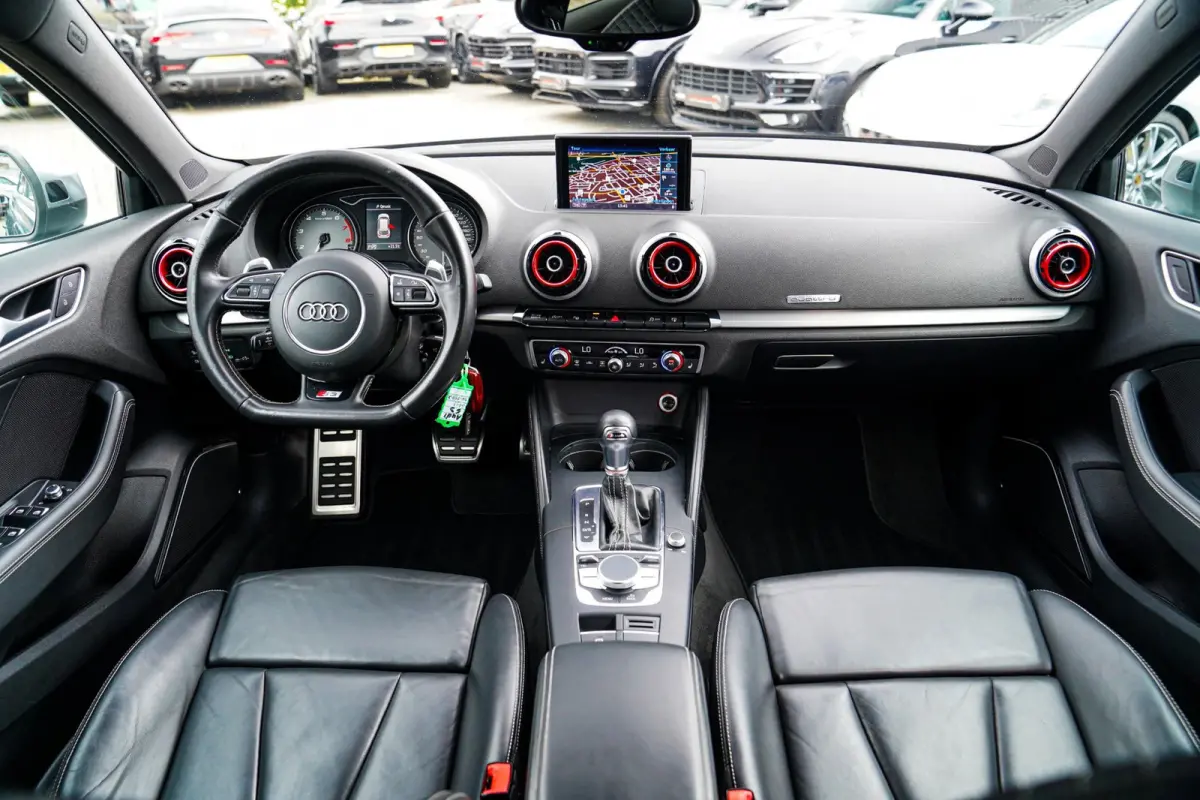 2.0 TFSI S3 quattro | Bang & Olufsen | Stoelverwarming | RS Zetels | Adaptief Cruise Control