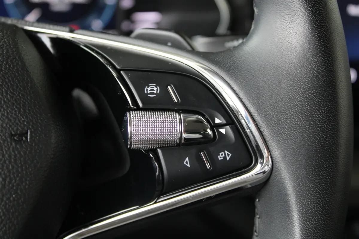 1.4 TSI iV PHEV Business Edition | Climate control | Parkeersensoren voor en achter | Keyless start |