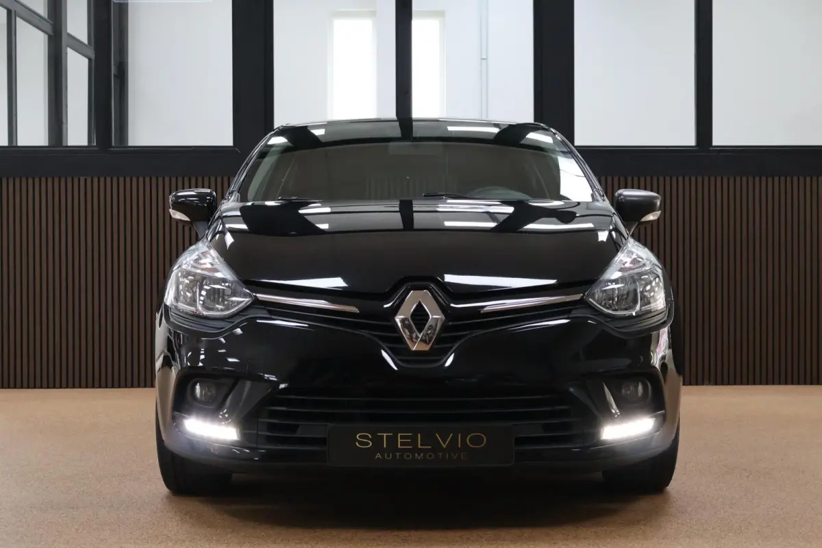 0.9 TCe Limited Compact, compleet en verrassend luxe!