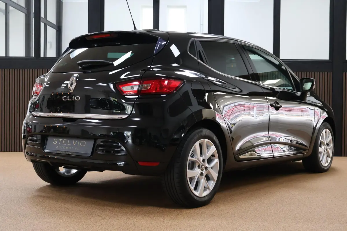 0.9 TCe Limited Compact, compleet en verrassend luxe!