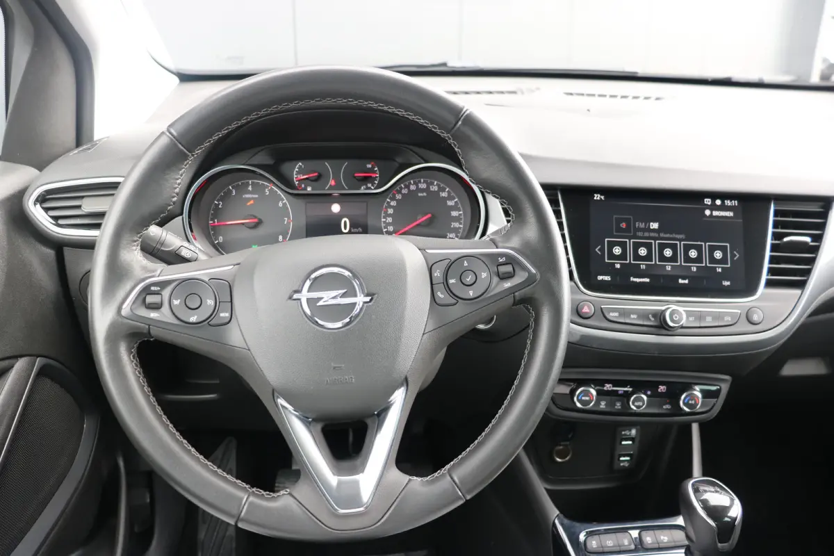 1.2 Turbo Elegance | Camera | Navi | PDC V+A | Alcantara bekleding |