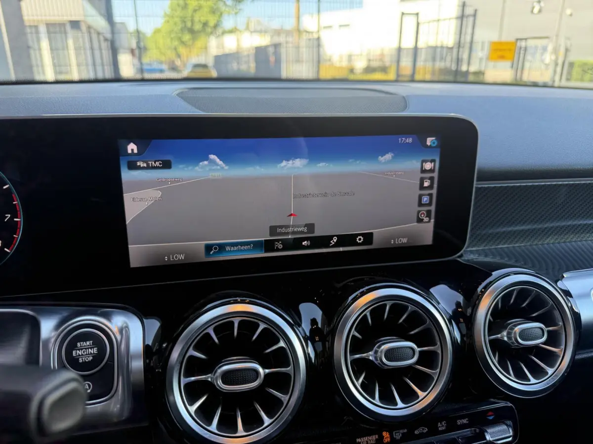 200 Business Solution AMG PANORAMADAK