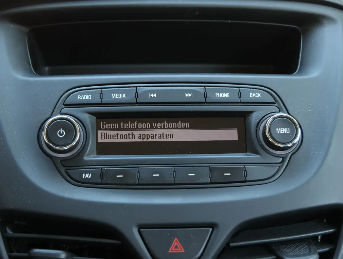 1.0 75pk 120 Jaar Edition | Airco | Parkeersensoren | Cruise Control | Licht metalen velgen