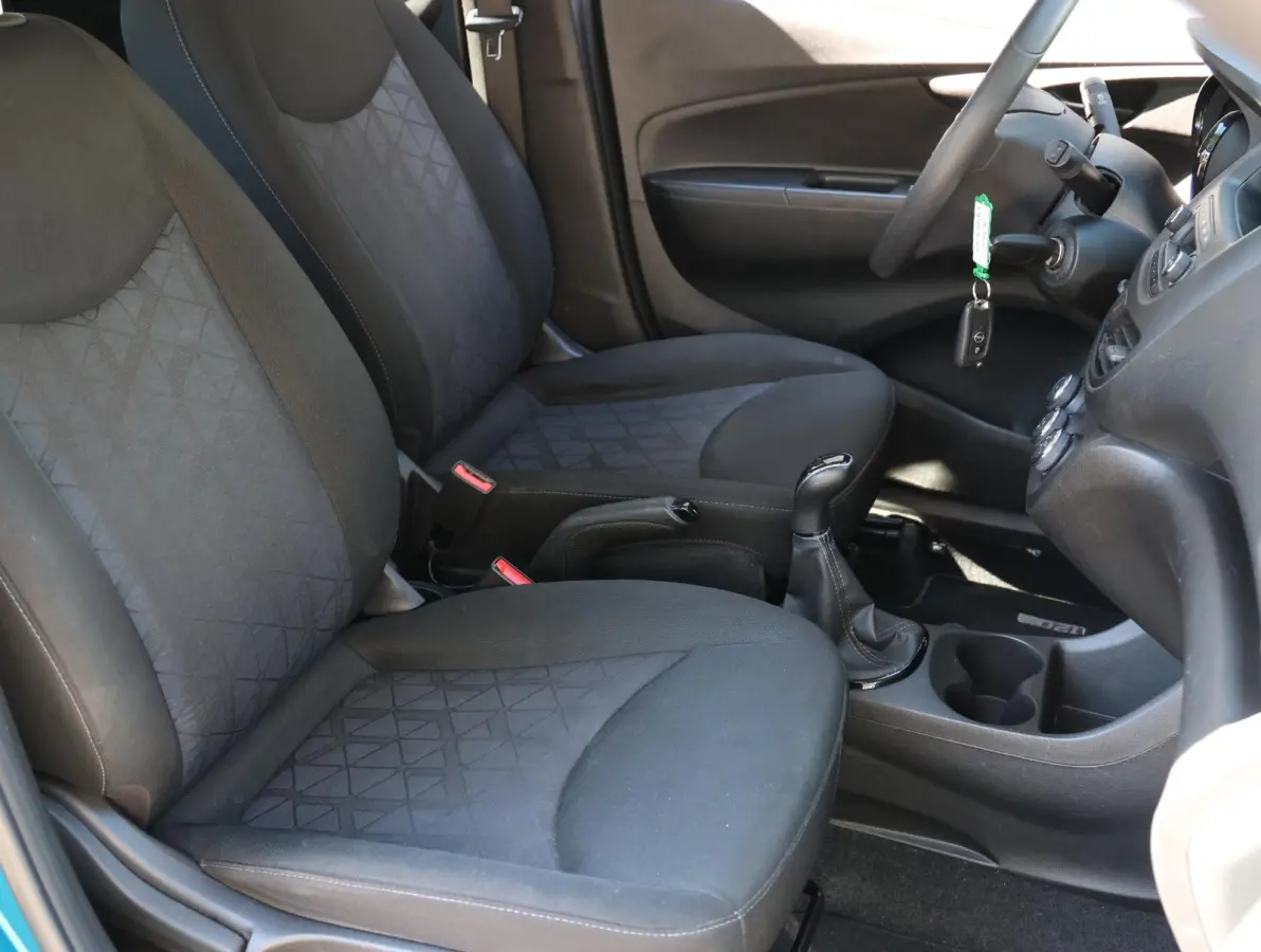 1.0 75pk 120 Jaar Edition | Airco | Parkeersensoren | Cruise Control | Licht metalen velgen