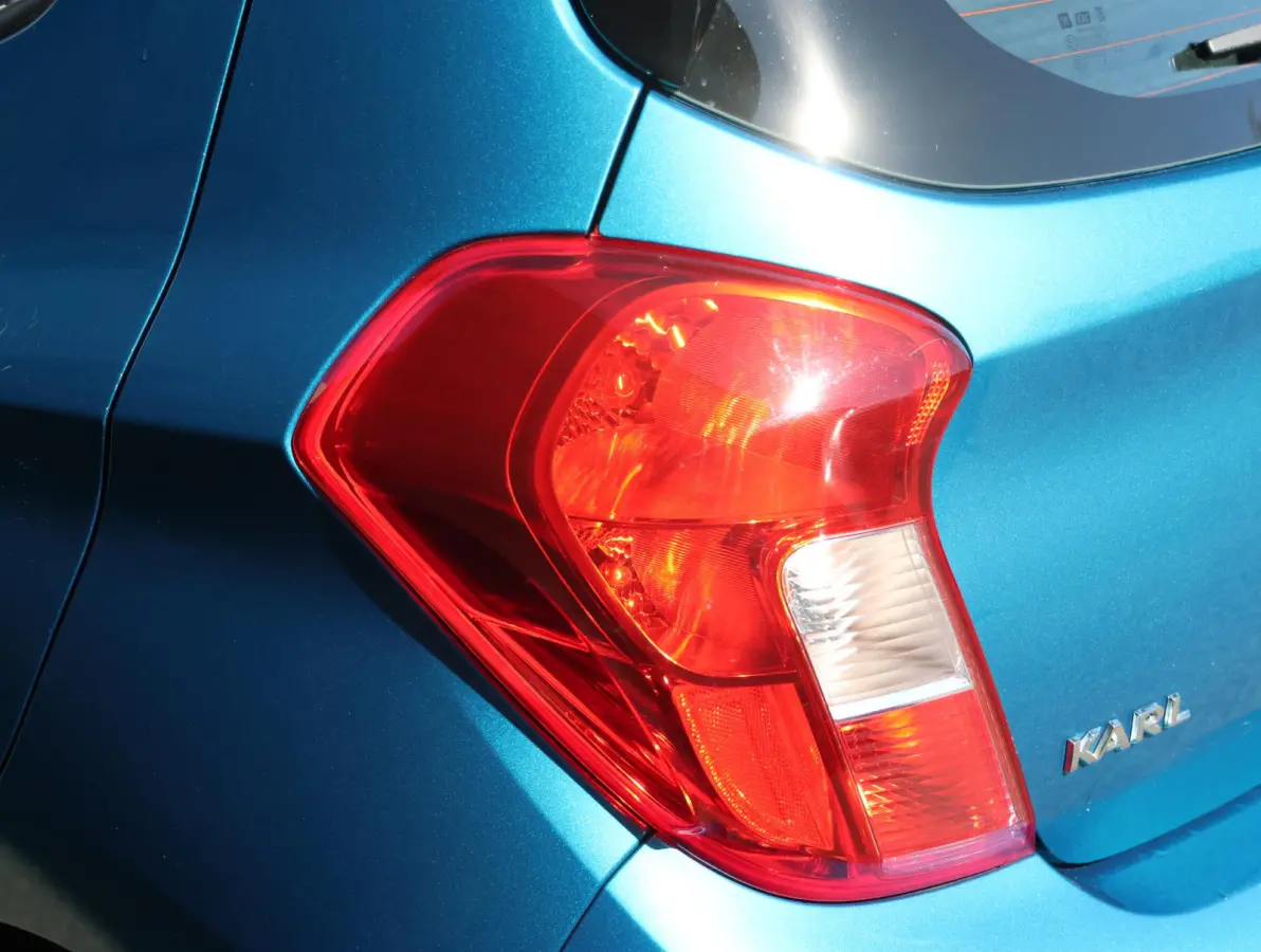 1.0 75pk 120 Jaar Edition | Airco | Parkeersensoren | Cruise Control | Licht metalen velgen