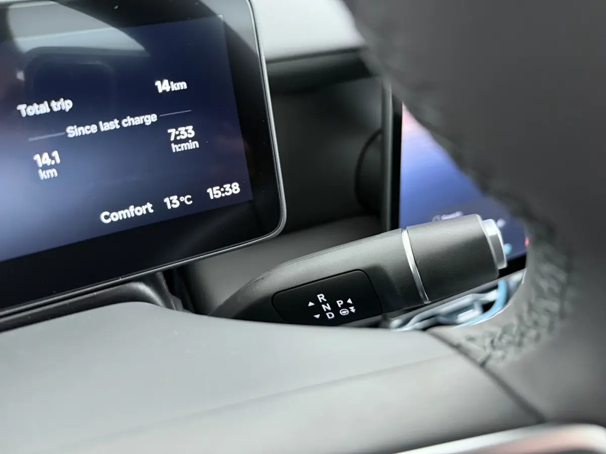 Design ProMax 67.1 kWh | €1000,- korting !! | Vanaf €499,- Private Lease per maand ! | Achteruitrijcamera | Apple Carplay/Android Auto|telefoonintegratie premium | Bestuurdersstoel verwa