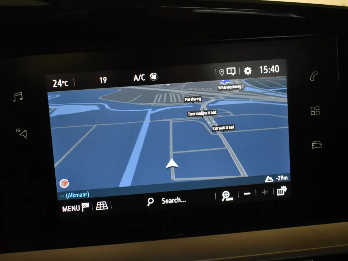 1.2T Elegance l 1e Eigenaar l Apple Car Play / Android l Camera l Parkeersensoren l Verkeersbord herkenning l
