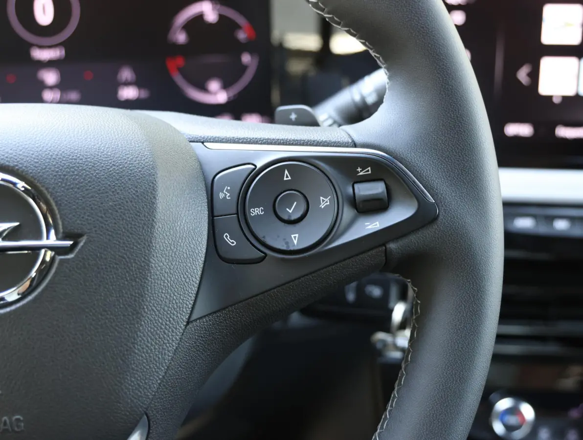 1.2 130pk Automaat GS | Navigatie | Apple Carplay & Android Auto | Camera | Climate control