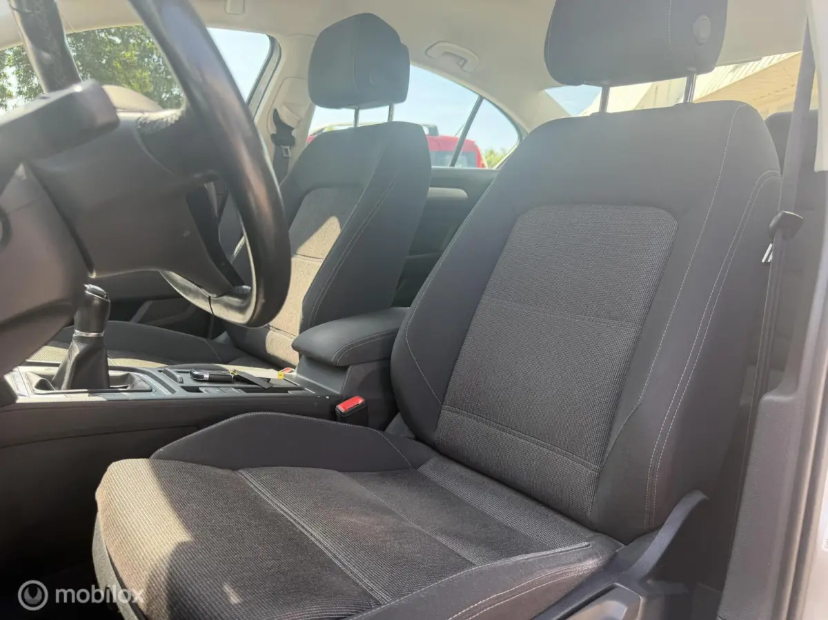 1.4 TSI Comfortline|Navigatie|NL|124DKM|Climate|Led|