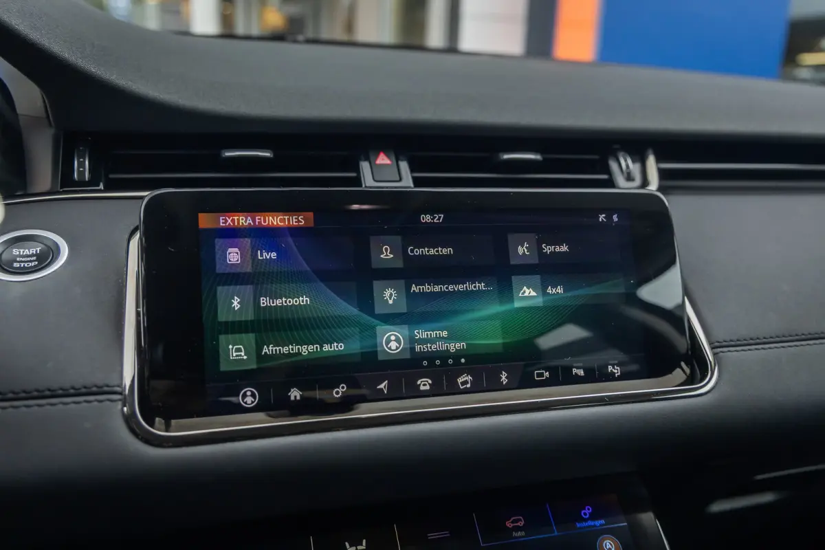 1.5 P300e AWD R-Dynamic SE | Apple Carplay/Android Auto | Panoramadak | Camera | Leder bekleding | Stoel/Stuur/ Voorruitverwarming Verwarming | Achteruitrijcamera | Apple Carplay/Android Aut
