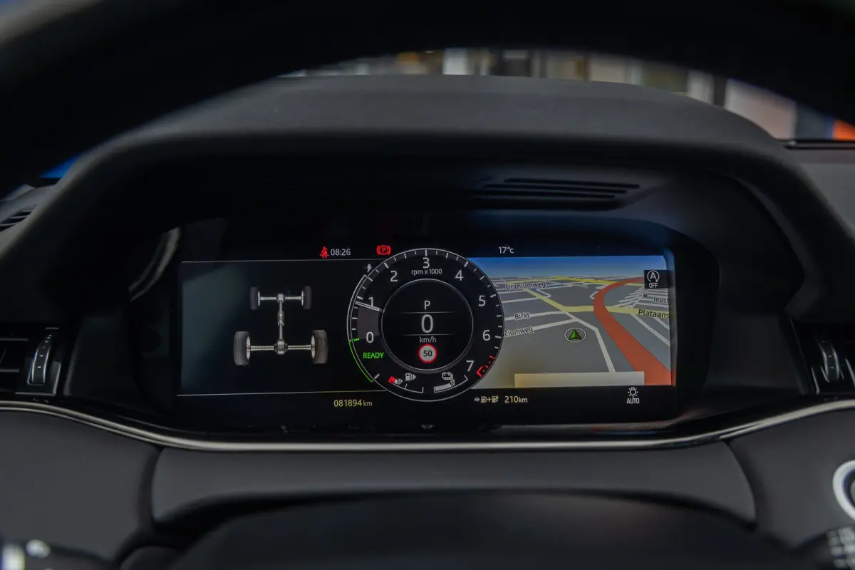 1.5 P300e AWD R-Dynamic SE | Apple Carplay/Android Auto | Panoramadak | Camera | Leder bekleding | Stoel/Stuur/ Voorruitverwarming Verwarming | Achteruitrijcamera | Apple Carplay/Android Aut