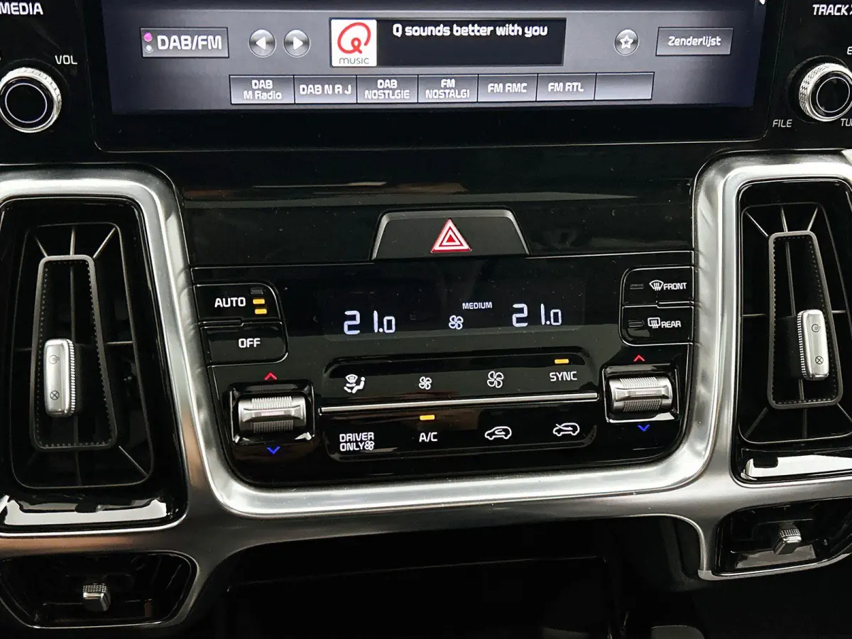 1.6 T-GDI Hybrid 2WD Dynamic Plus Line LEDER | PANORAMADAK | CAMERA