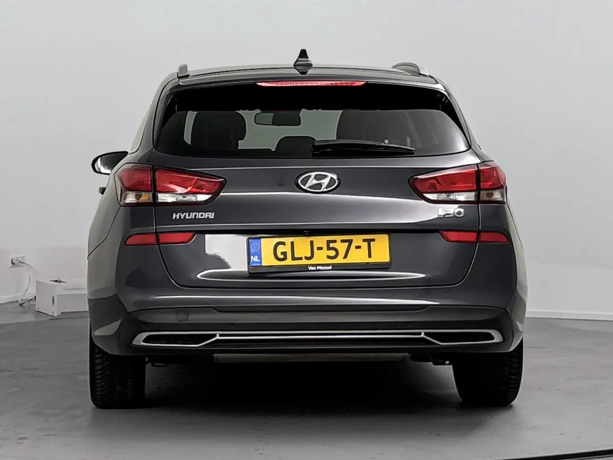 1.0 T-GDi MHEV Comfort Apple Carplay | Android Auto | Lane Assist | Cruise Control | Achteruitrijcamera | Parkeersensoren Achter | Navigatie