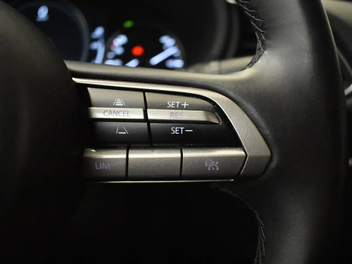 2.0 e-SkyActiv-G M Hybrid 122Pk l 1e Eigenaar l Dealeronderhouden l Dodehoek l Navi l PDC l Adapt. Cr Control l Head Up Display l